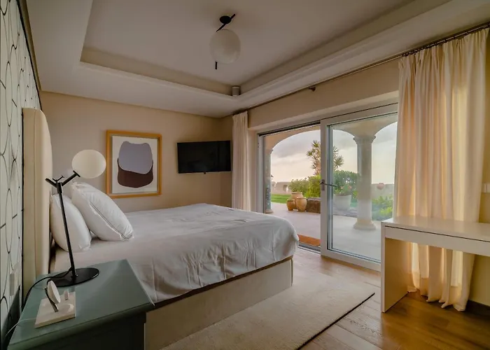 De Lujo Con Piscina Y Vistas Al Mar