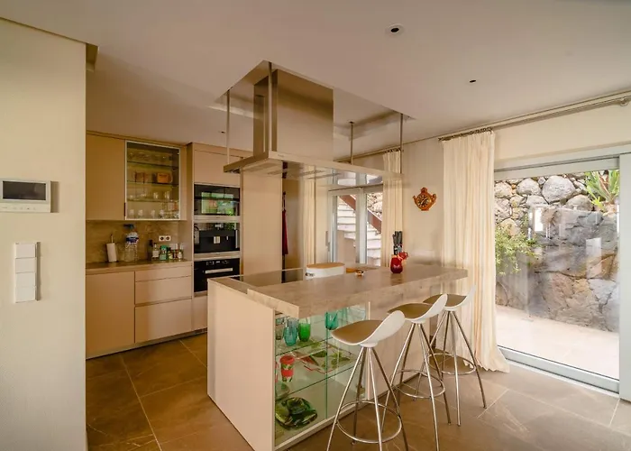 De Lujo Con Piscina Y Vistas Al Mar Tacoronte